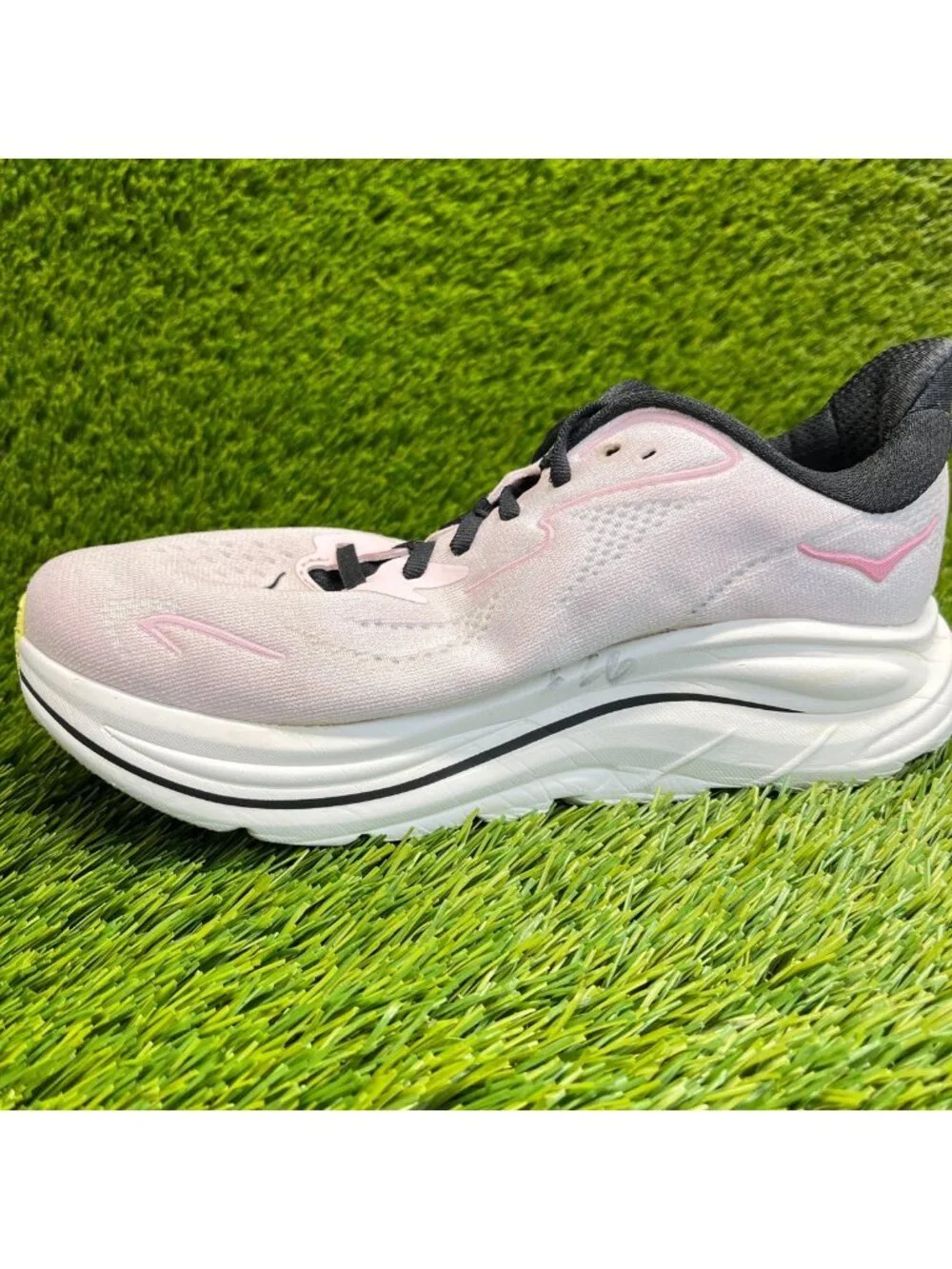 Hoka missing insoles